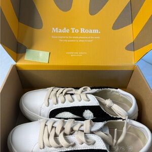 Soludos Kids' Sneakers with Black and White Dots